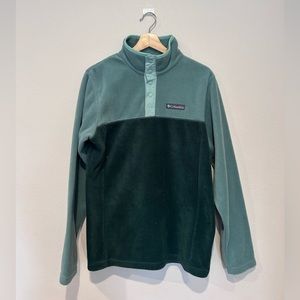 Columbia Green Monochrome Sweater